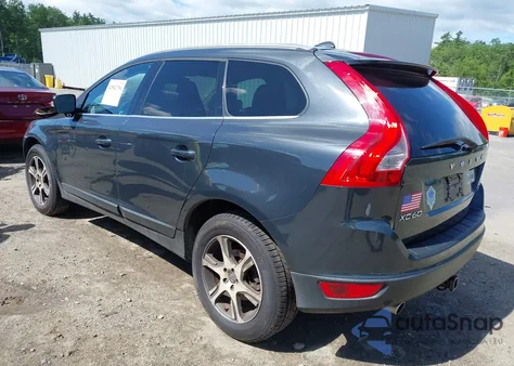 2013 Volvo Xc60 T6 from USA, damaged, VIN YV4902DZ5D2370587